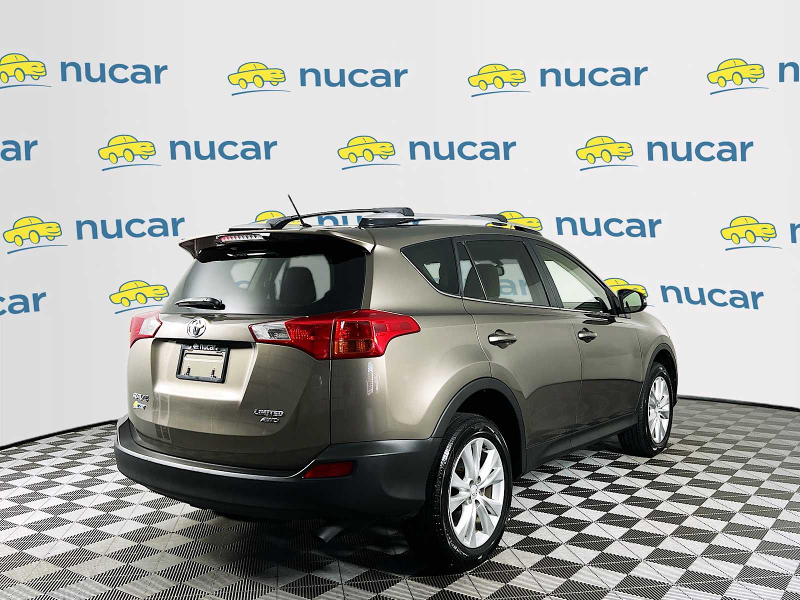 2013 Toyota RAV4 Limited photo 6