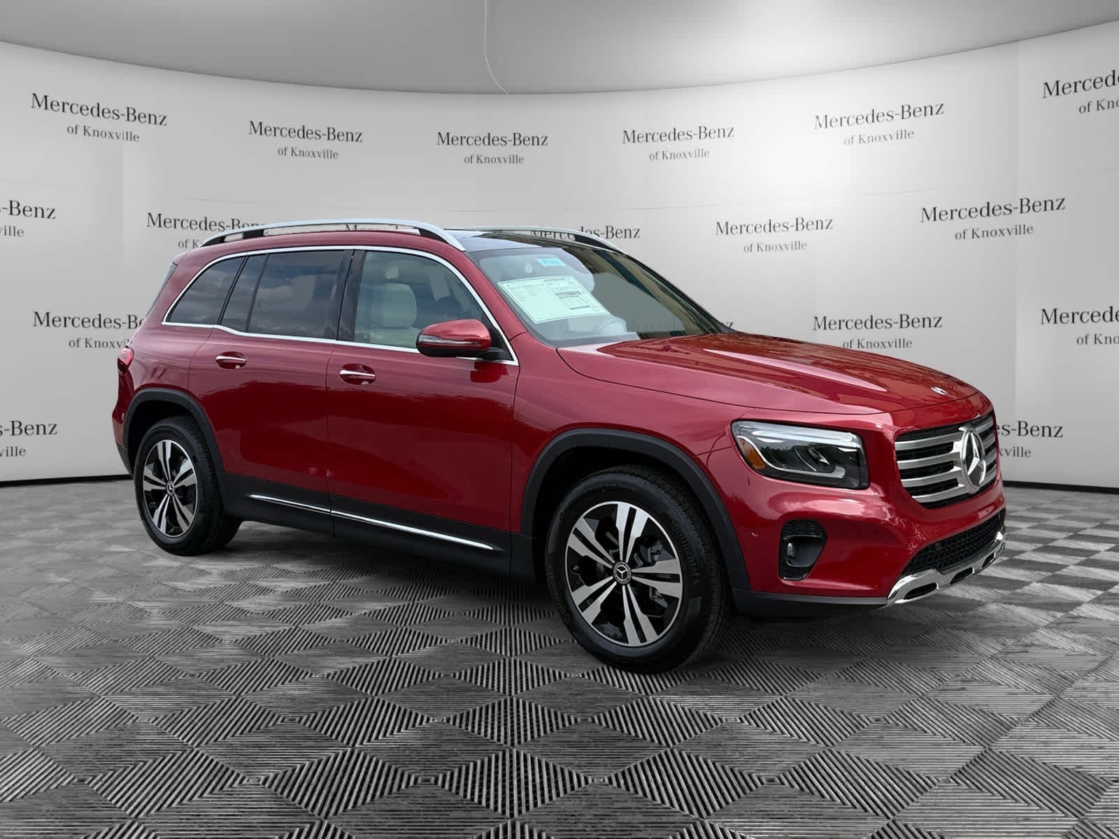 2026 Mercedes Benz GLB 250 4MATIC photo 7