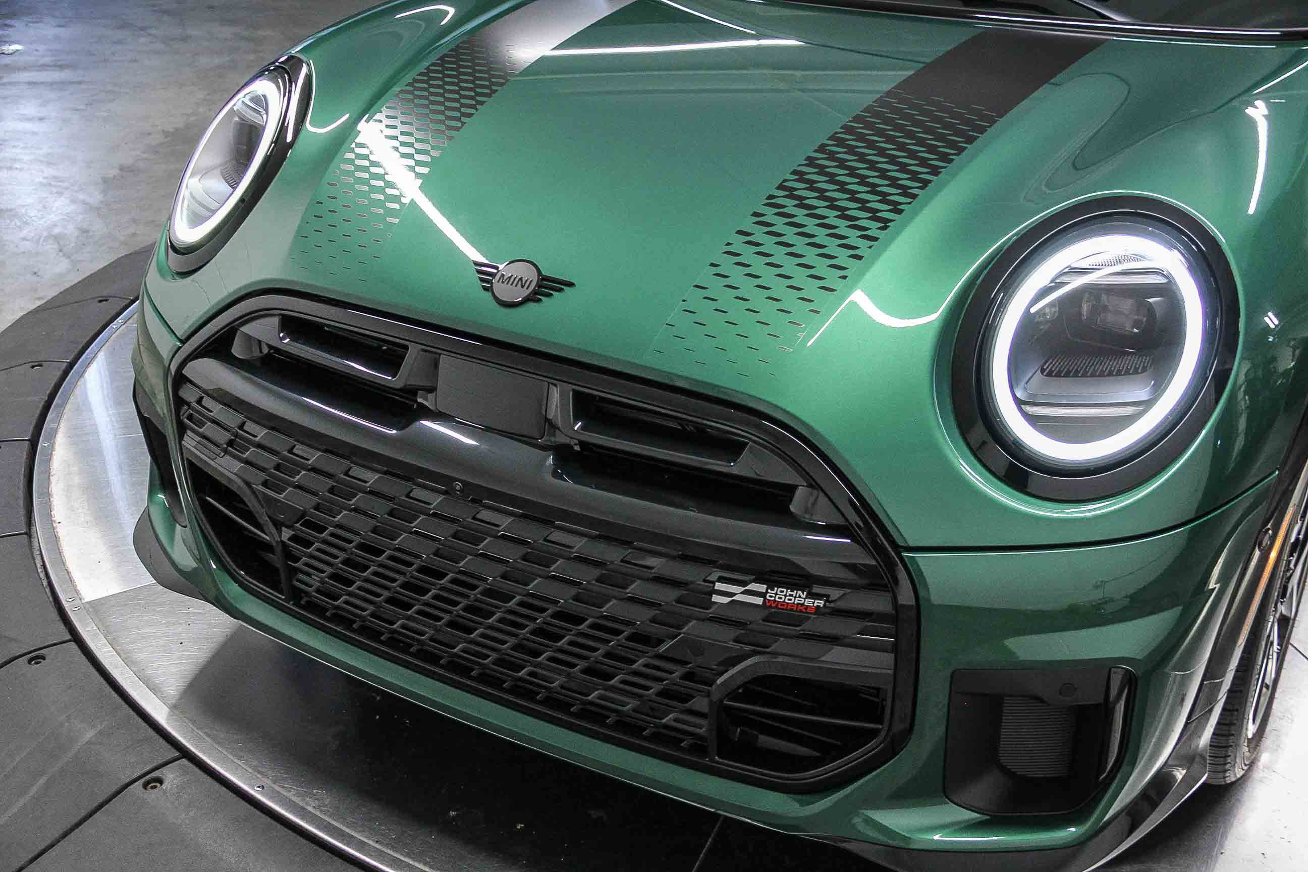 2026 Mini Cooper Hardtop S 2 Door Iconic photo 11
