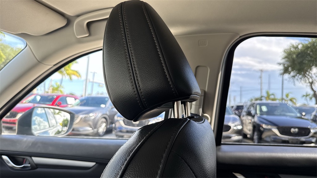 2023 Mazda CX-5 2.5 S Preferred photo 16