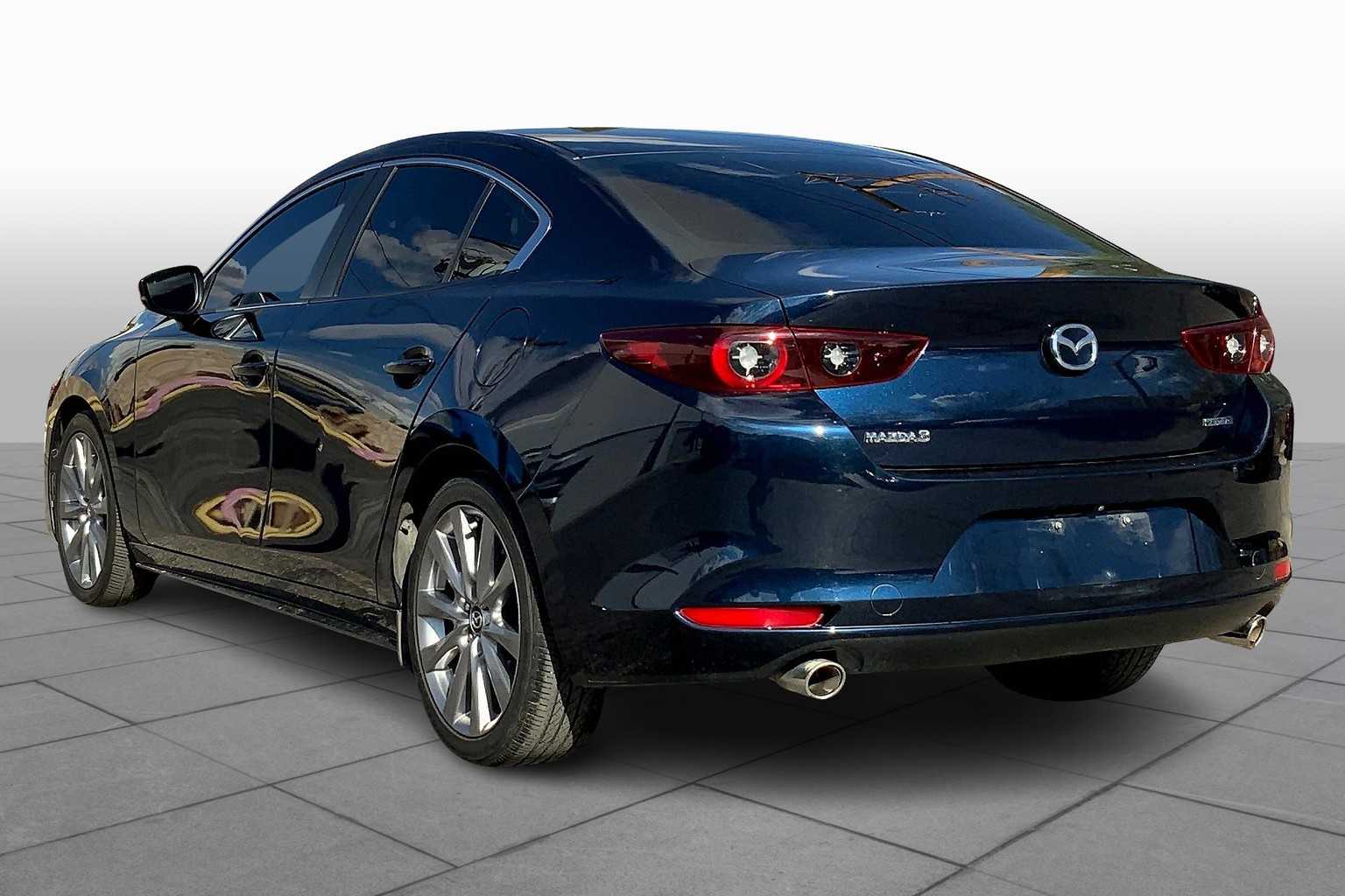 2022 Mazda Mazda3 Preferred photo 10