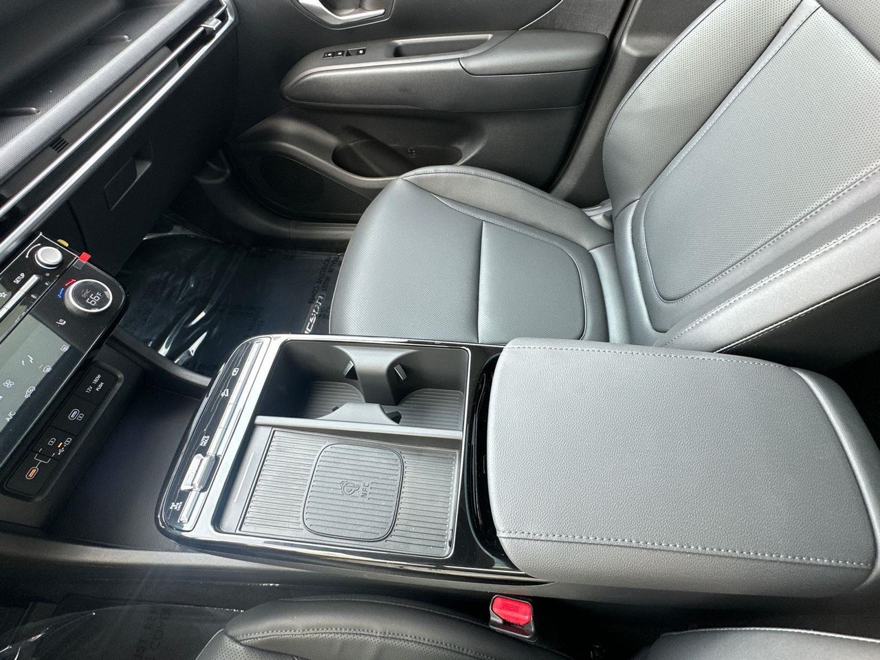 2025 Hyundai Tucson Hybrid SEL Convenience photo 26