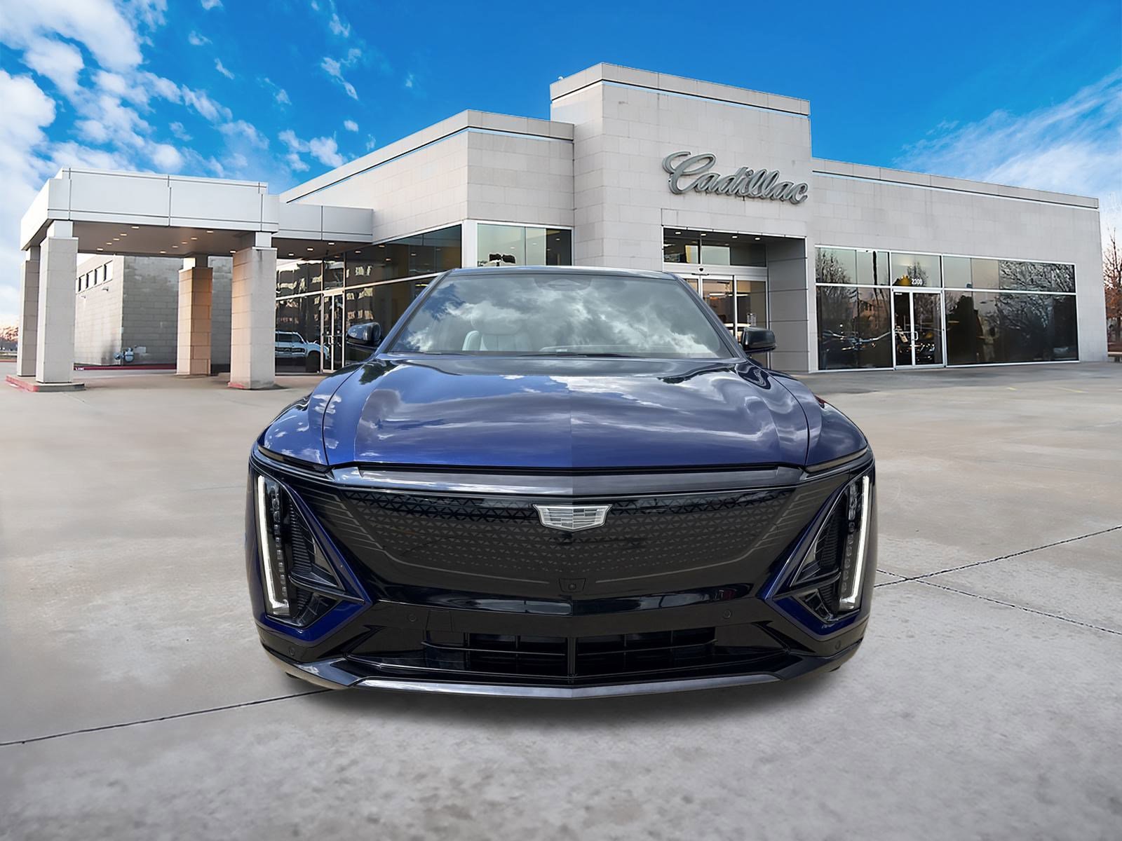 2025 Cadillac Lyriq Sport photo 8