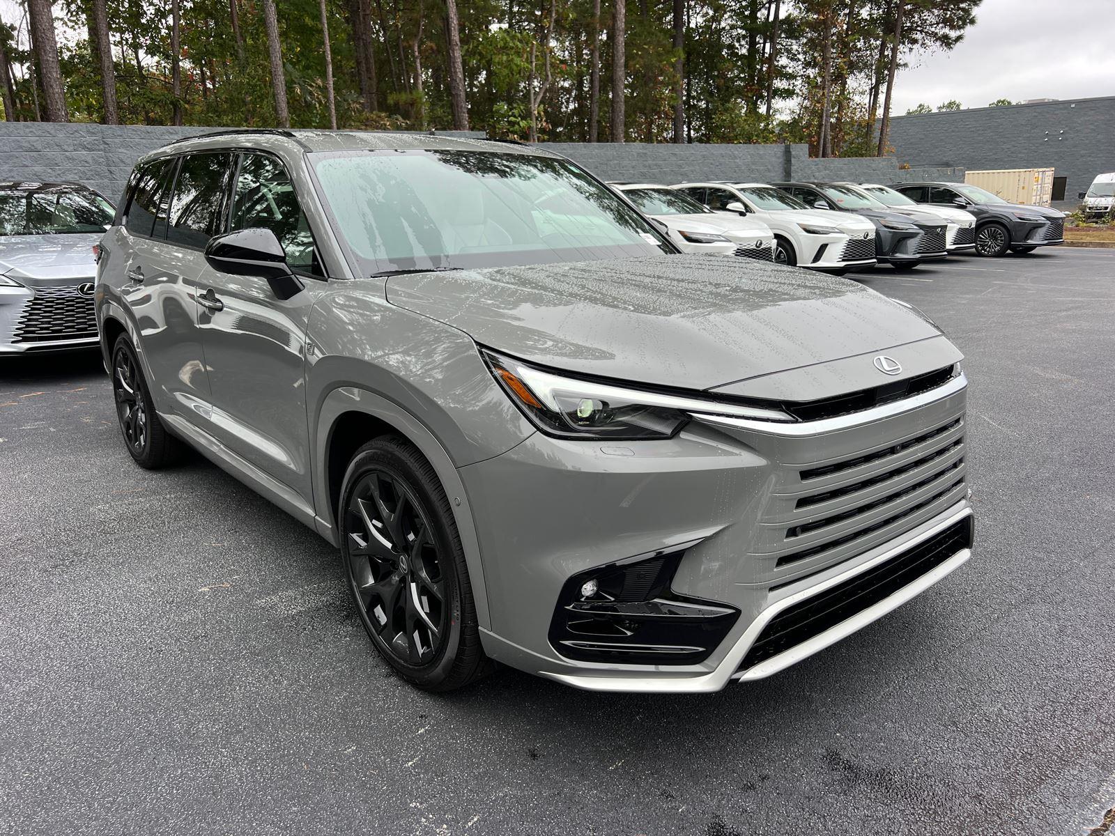 2026 Lexus TX 500h F SPORT Performance Premium photo 4