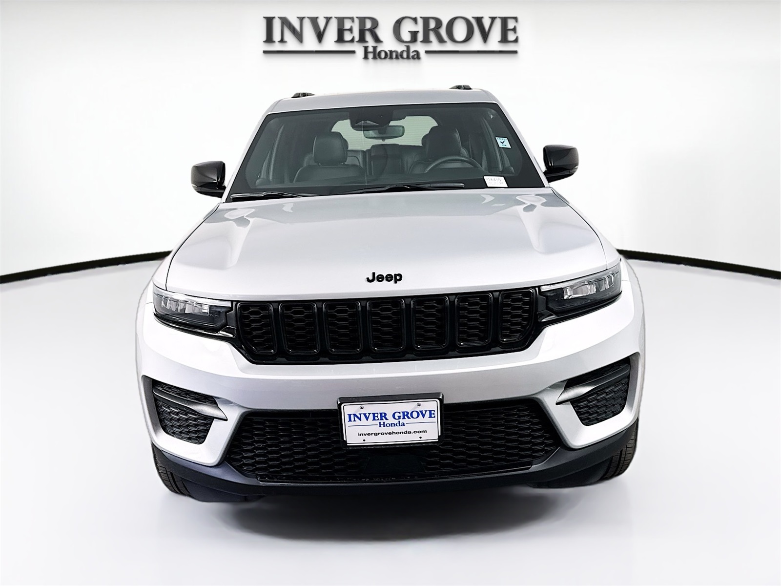 Used 2024 Jeep Grand Cherokee Altitude with VIN 1C4RJHAG0RC108743 for sale in Inver Grove Heights, Minnesota