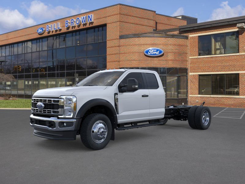 2026 Ford F-550 Super Duty Chassis Cab XL's photo