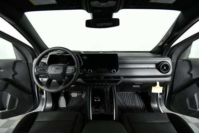 2026 Chevrolet Colorado Trail Boss photo 16
