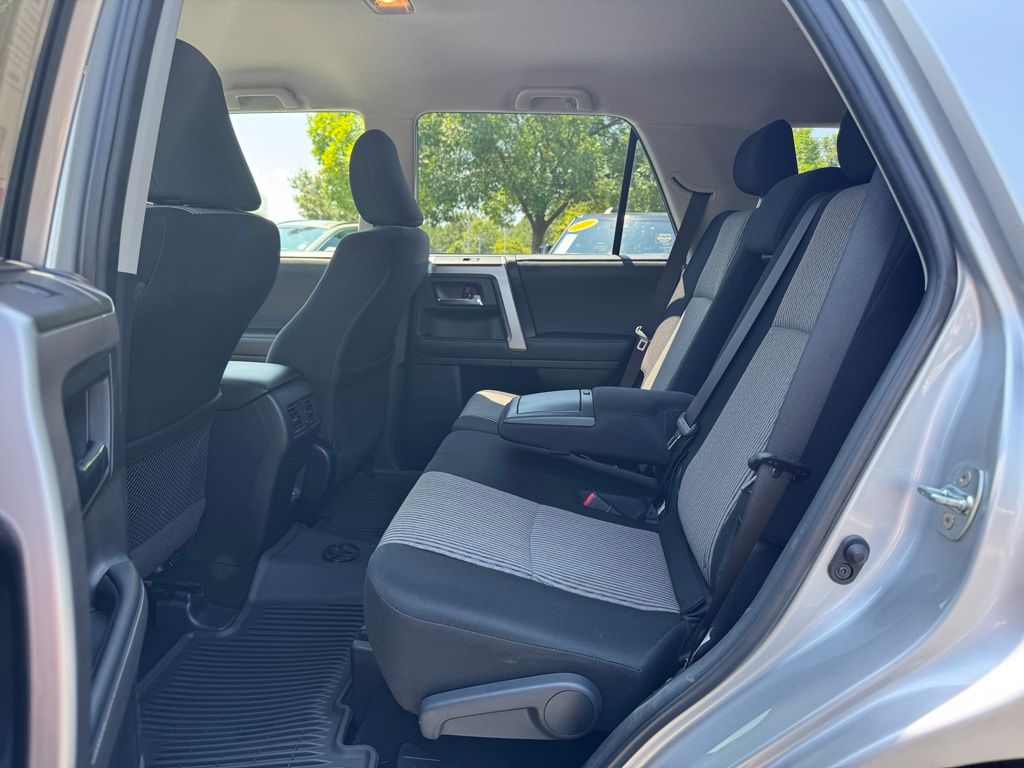 2024 Toyota 4Runner SR5 photo 10