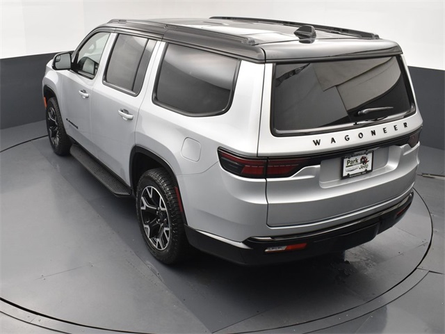 2025 Jeep Wagoneer Series II photo 16