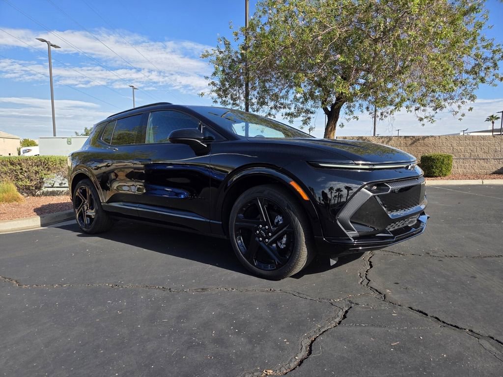 2026 Chevrolet Equinox EV RS's photo