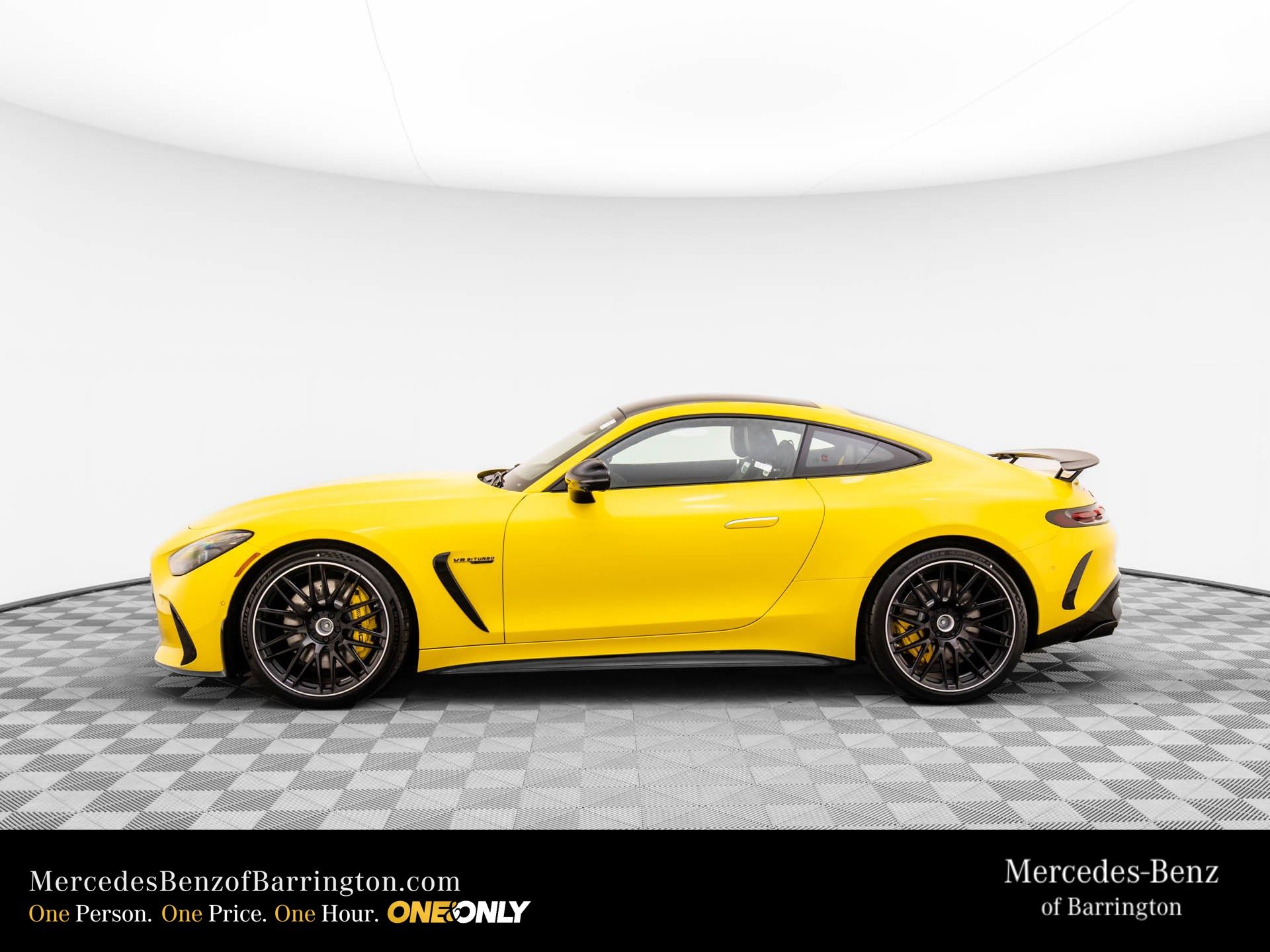 2025 Mercedes Benz AMG GT 55 photo 2