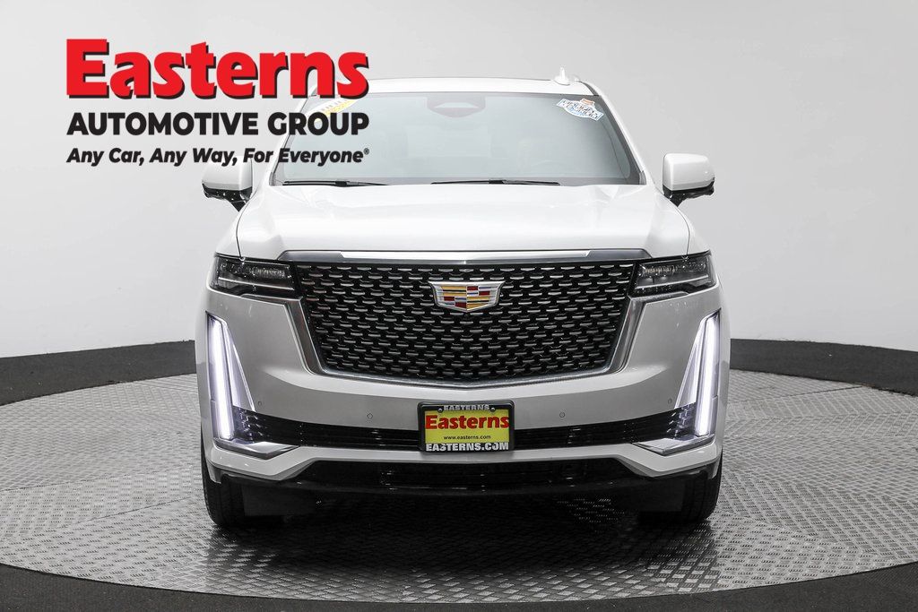 2023 Cadillac Escalade Premium Luxury photo 2