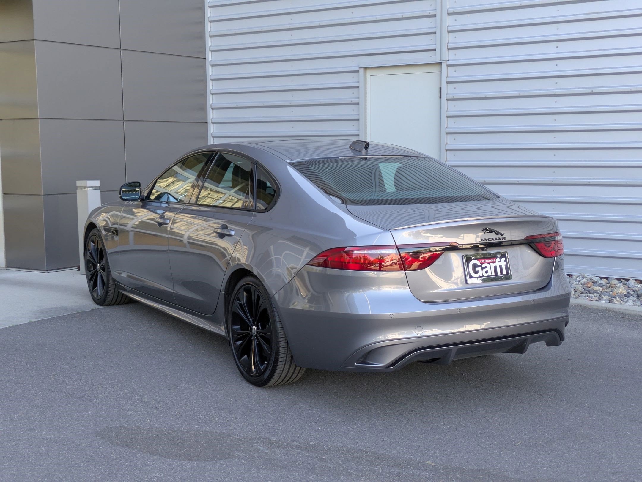 2024 Jaguar XF P300 R-Dynamic SE AWD photo 3