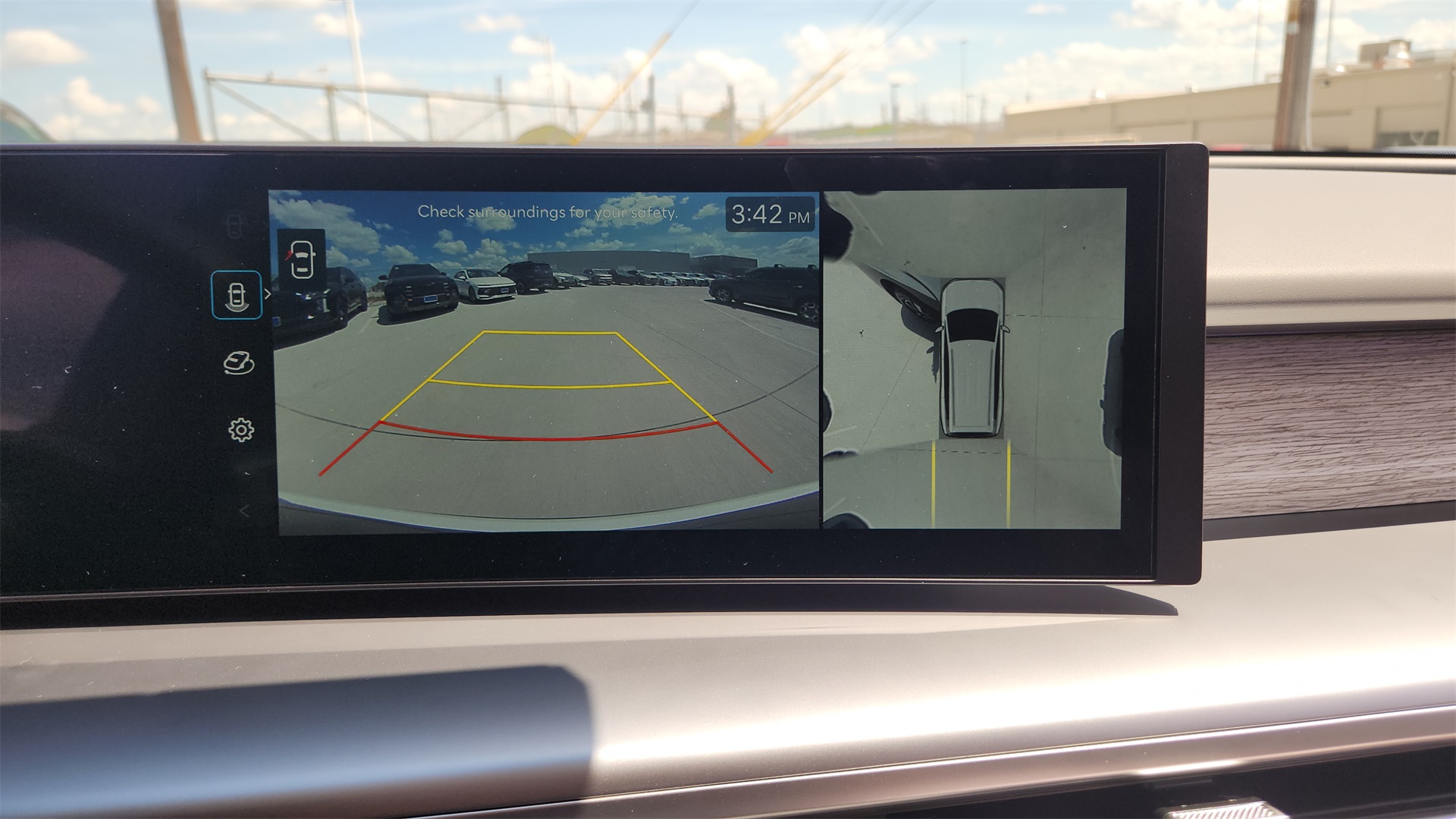 2026 Hyundai Ioniq SEL photo 14