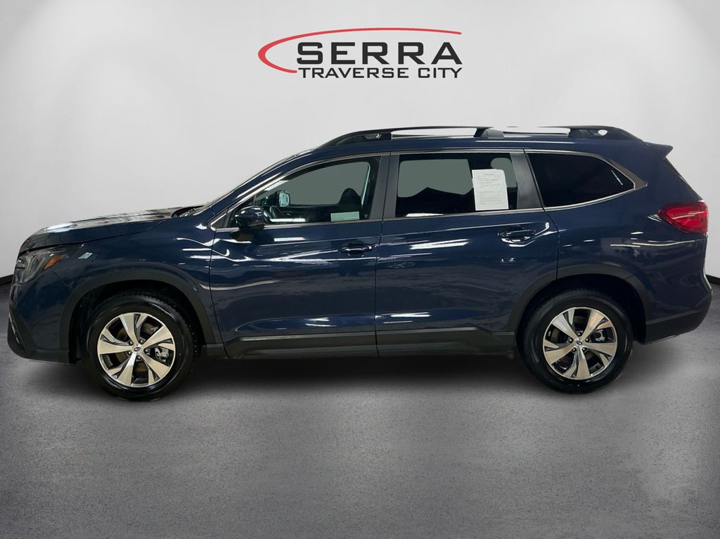 2024 Subaru Ascent Premium photo 8