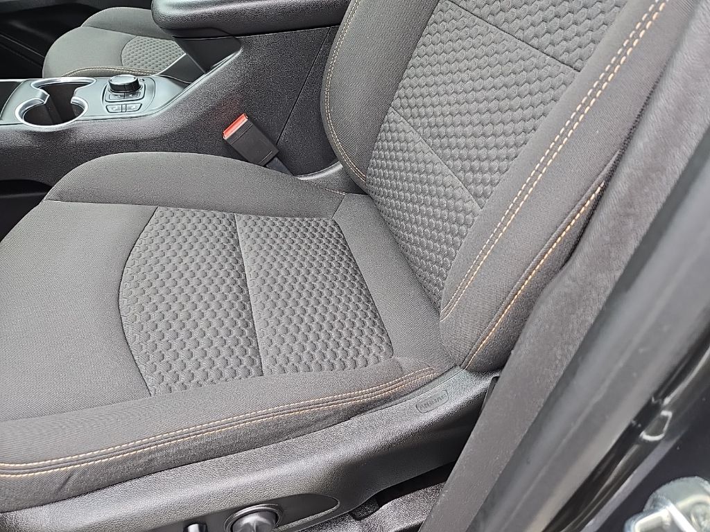 2021 Gmc Terrain SLE photo 16
