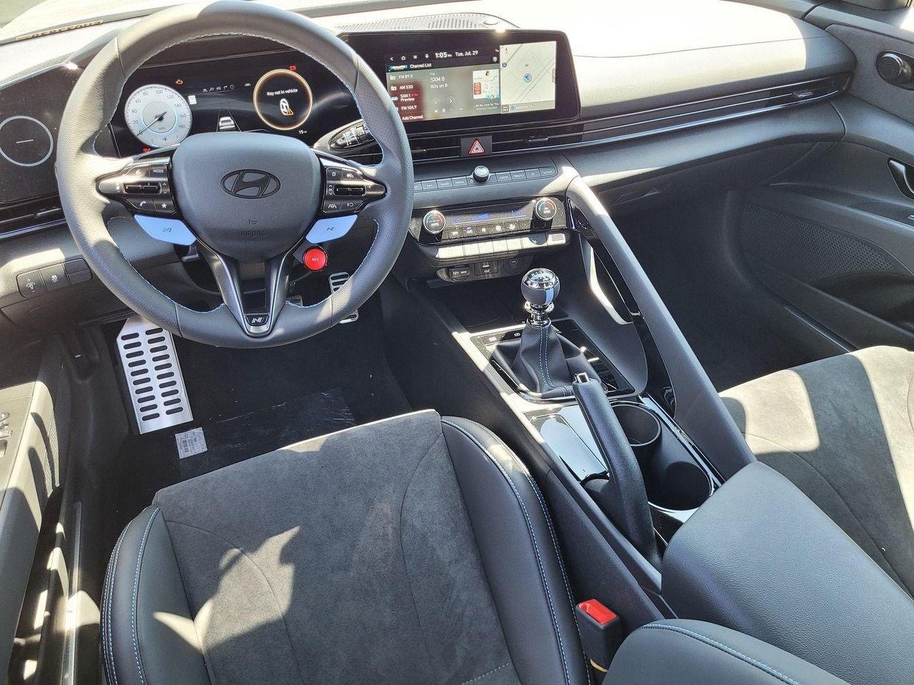 2025 Hyundai Elantra N photo 7