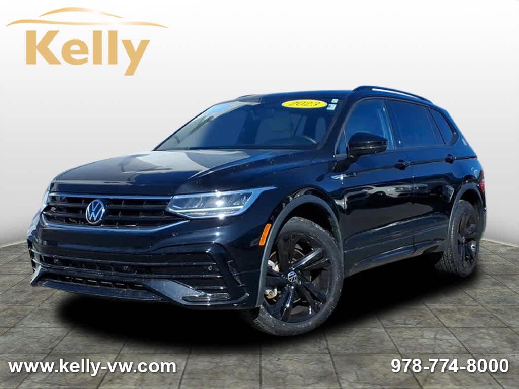 2023 Volkswagen Tiguan SE R-LINE BLACK