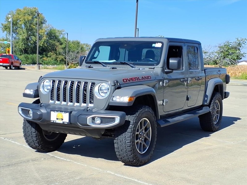 2020 Jeep Gladiator Overland photo 2