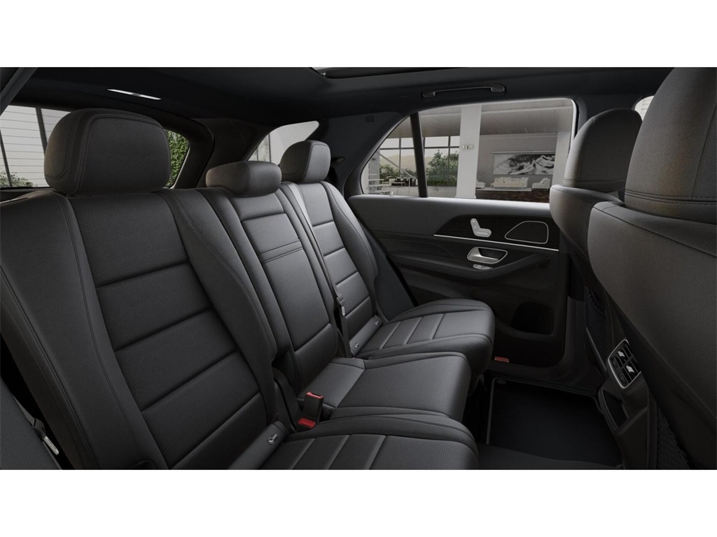 2026 Mercedes Benz GLE 350 4MATIC photo 4