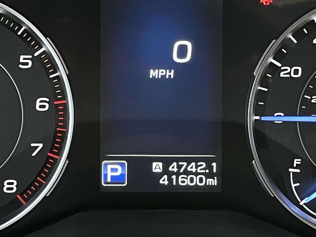 2022 Subaru Ascent Touring photo 15