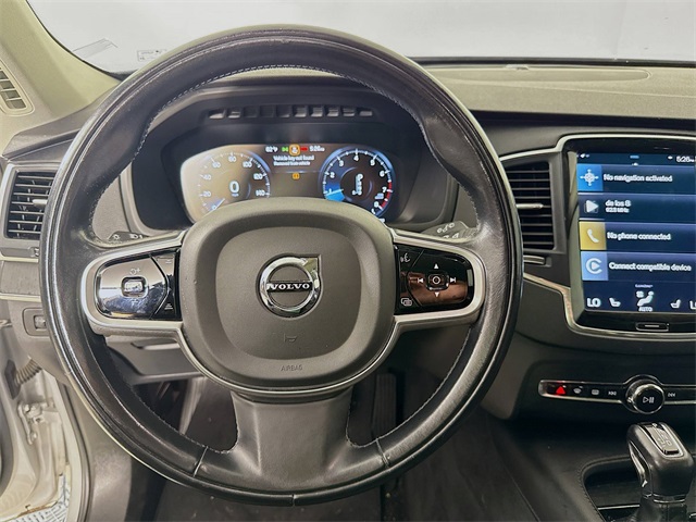 2020 Volvo XC90 T5 Momentum photo 8