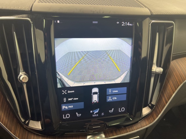 2021 Volvo XC60 Recharge Hybrid T8 Inscription photo 17