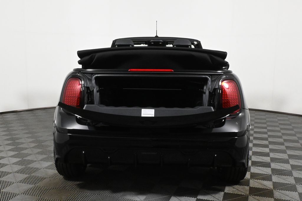 2026 Mini Cooper Convertible Iconic photo 37