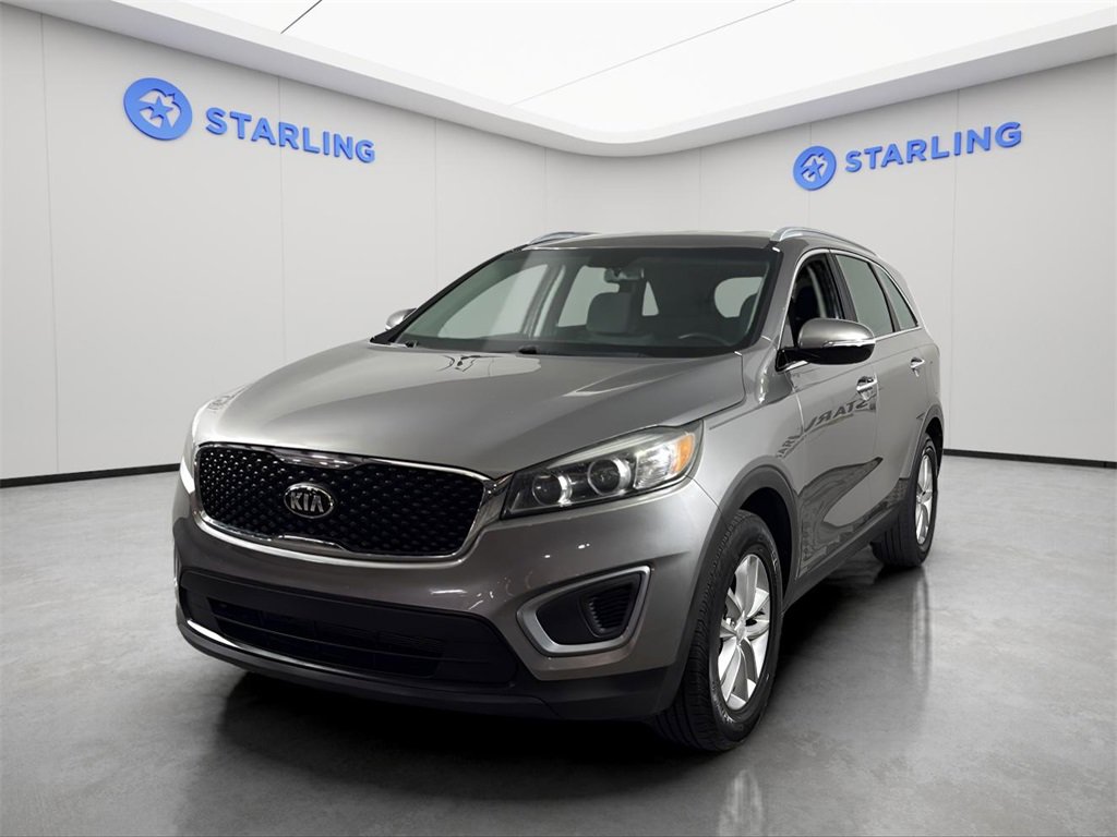 2017 Kia Sorento LX photo 16