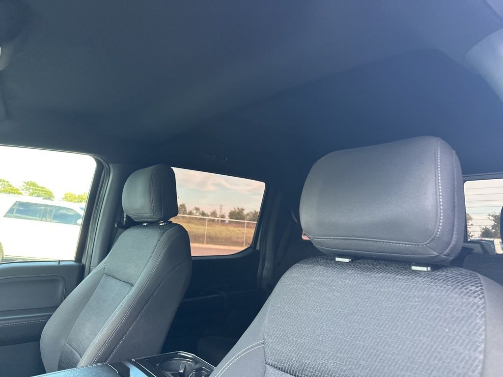 2021 Ford F-150 XLT photo 13