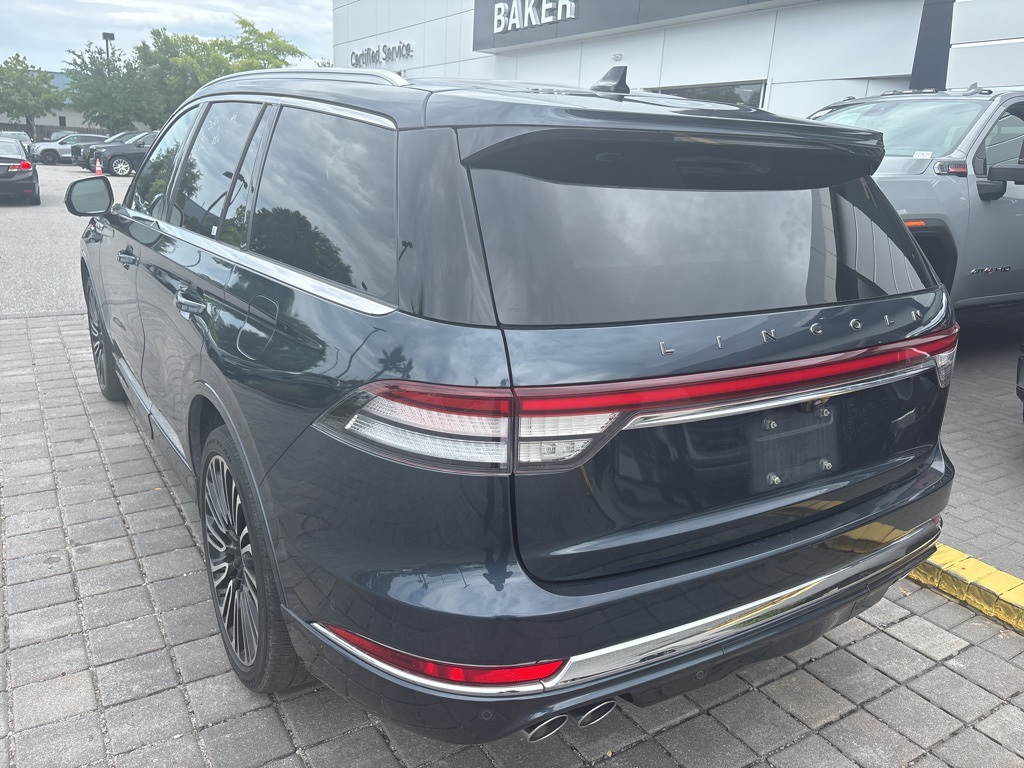 2021 Lincoln Aviator Black Label photo 4
