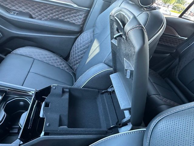 2025 Jeep Grand Cherokee Summit photo 25