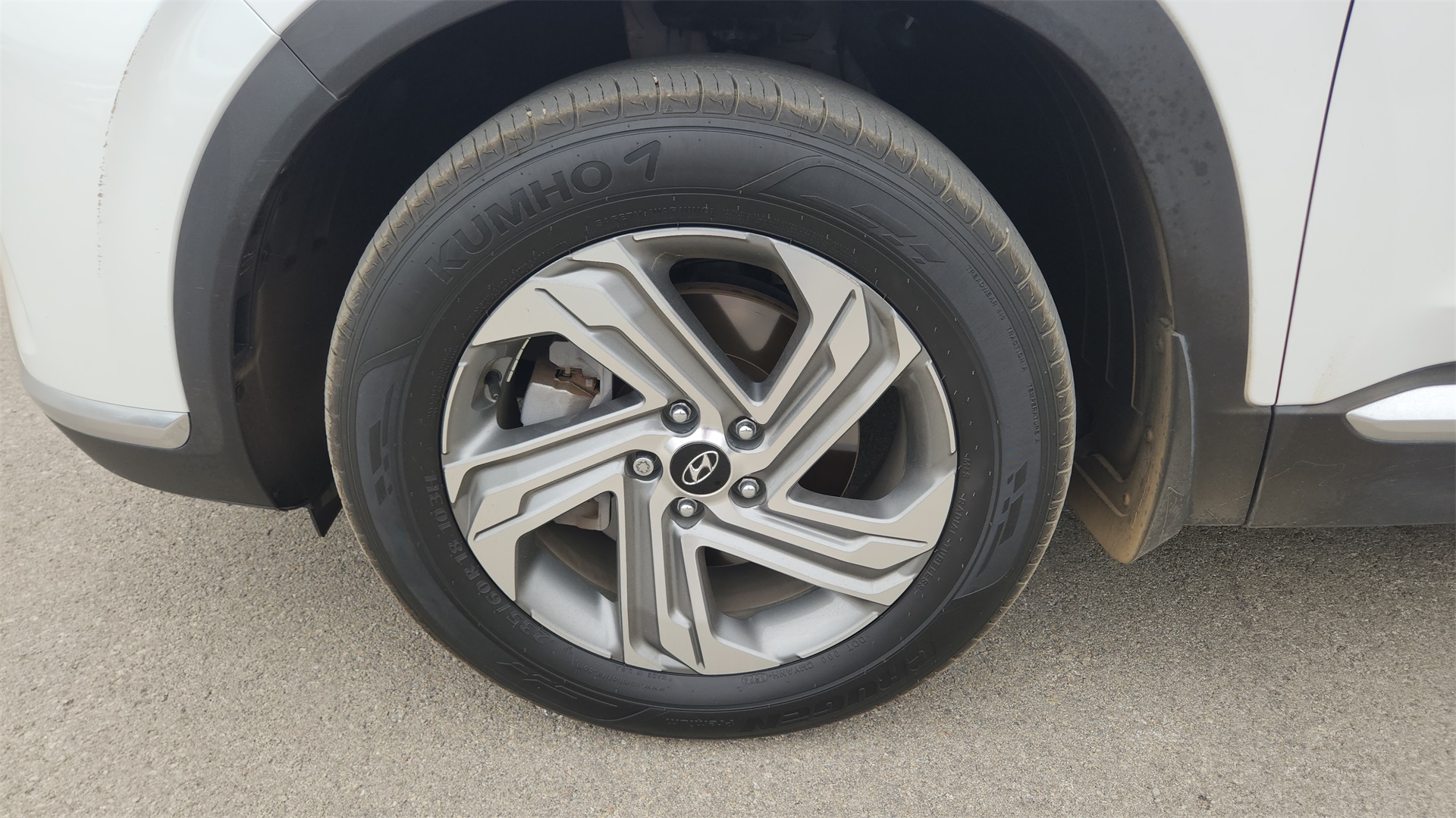 2022 Hyundai Santa Fe SEL photo 28
