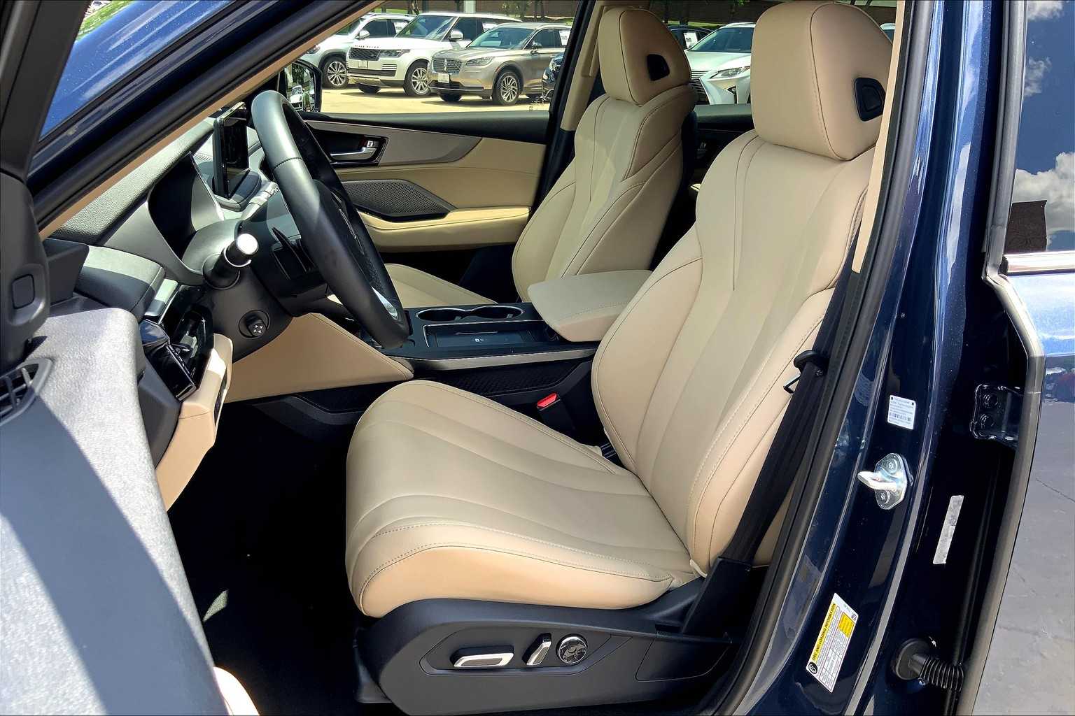 2025 Acura MDX SH-AWD photo 7