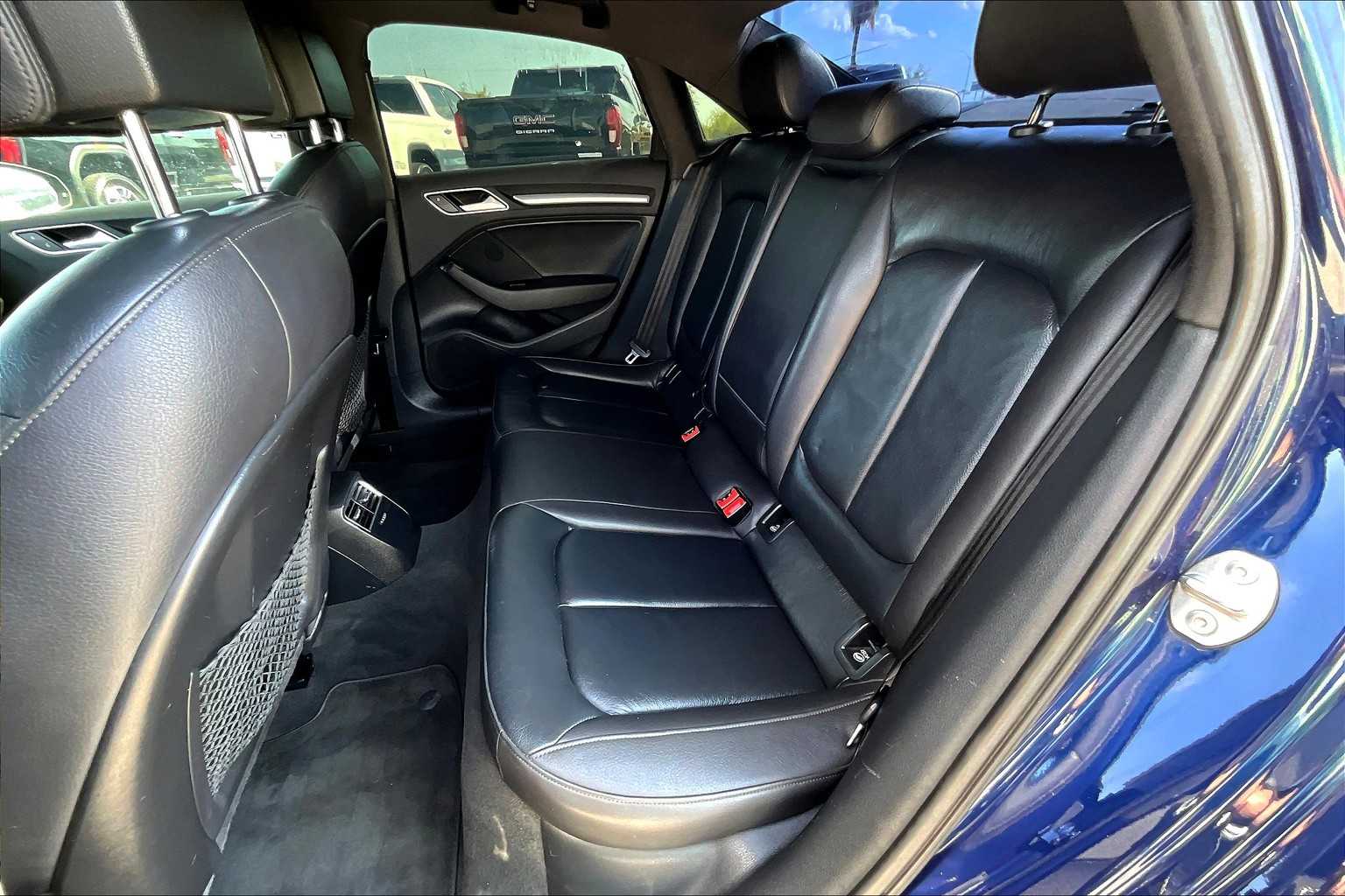 2016 Audi A3 1.8T photo 16