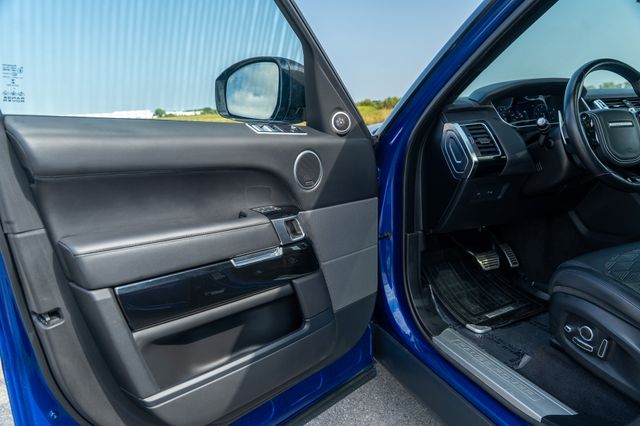 2022 Land Rover Range Rover Sport SVR photo 19