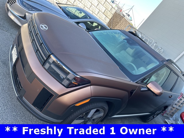 2024 Hyundai Santa Fe Limited photo 2