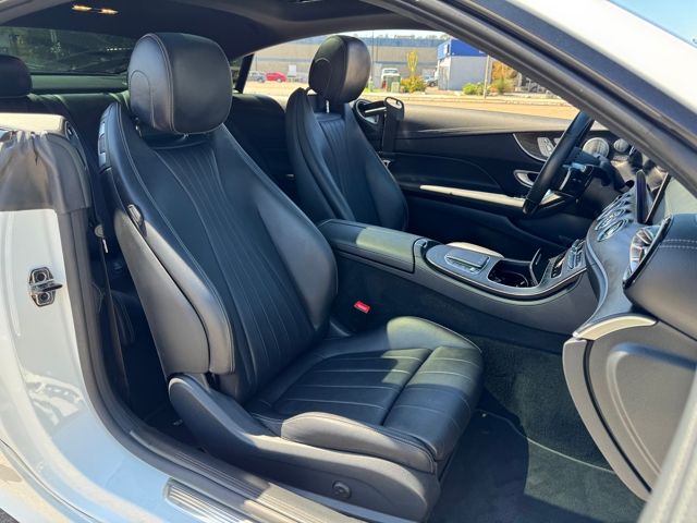 2022 Mercedes Benz E 450 photo 25