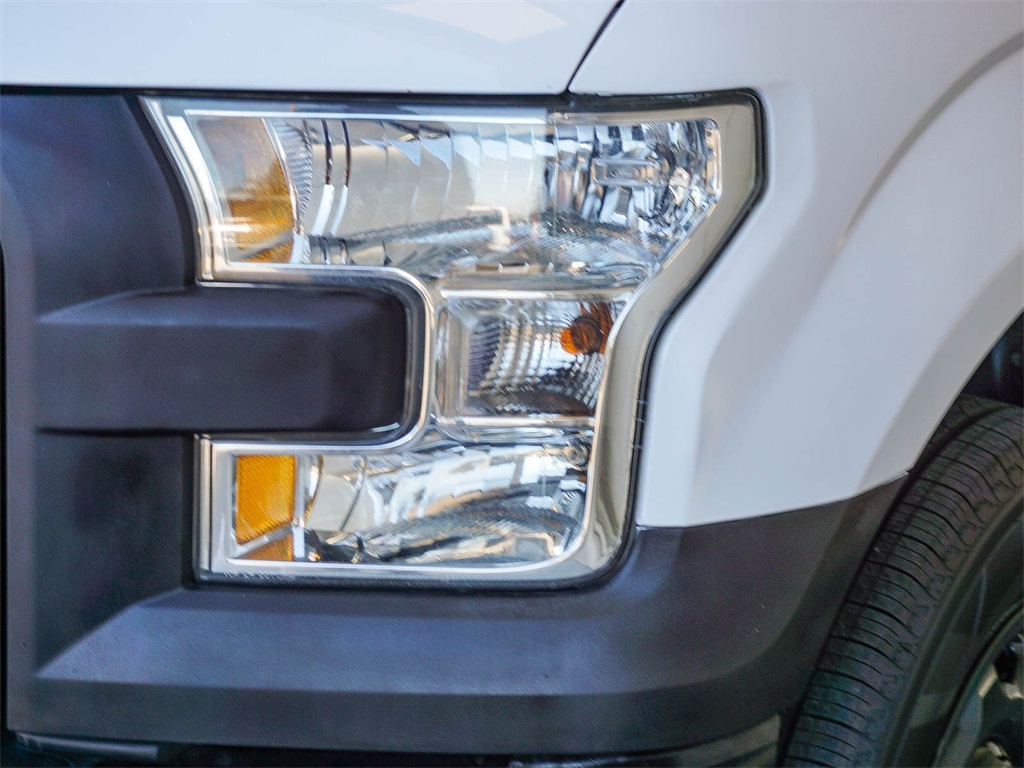 2017 Ford F-150 XL photo 5