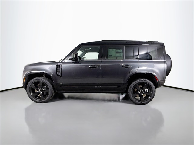 2025 Land Rover Defender 110 X-Dynamic SE photo 5