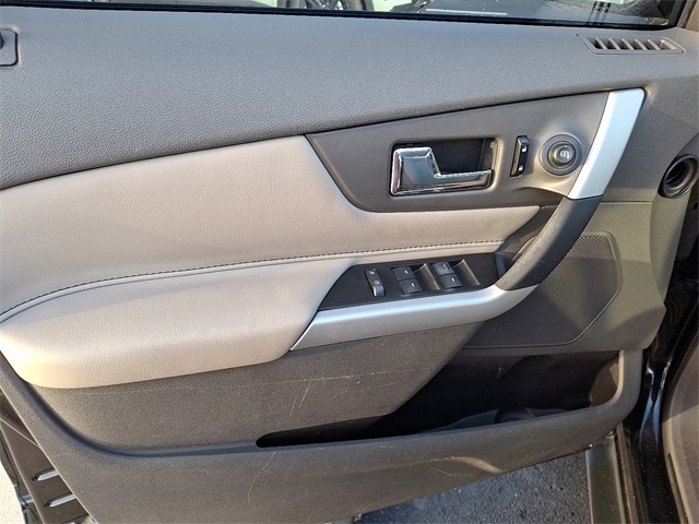 2014 Ford Edge SE photo 13