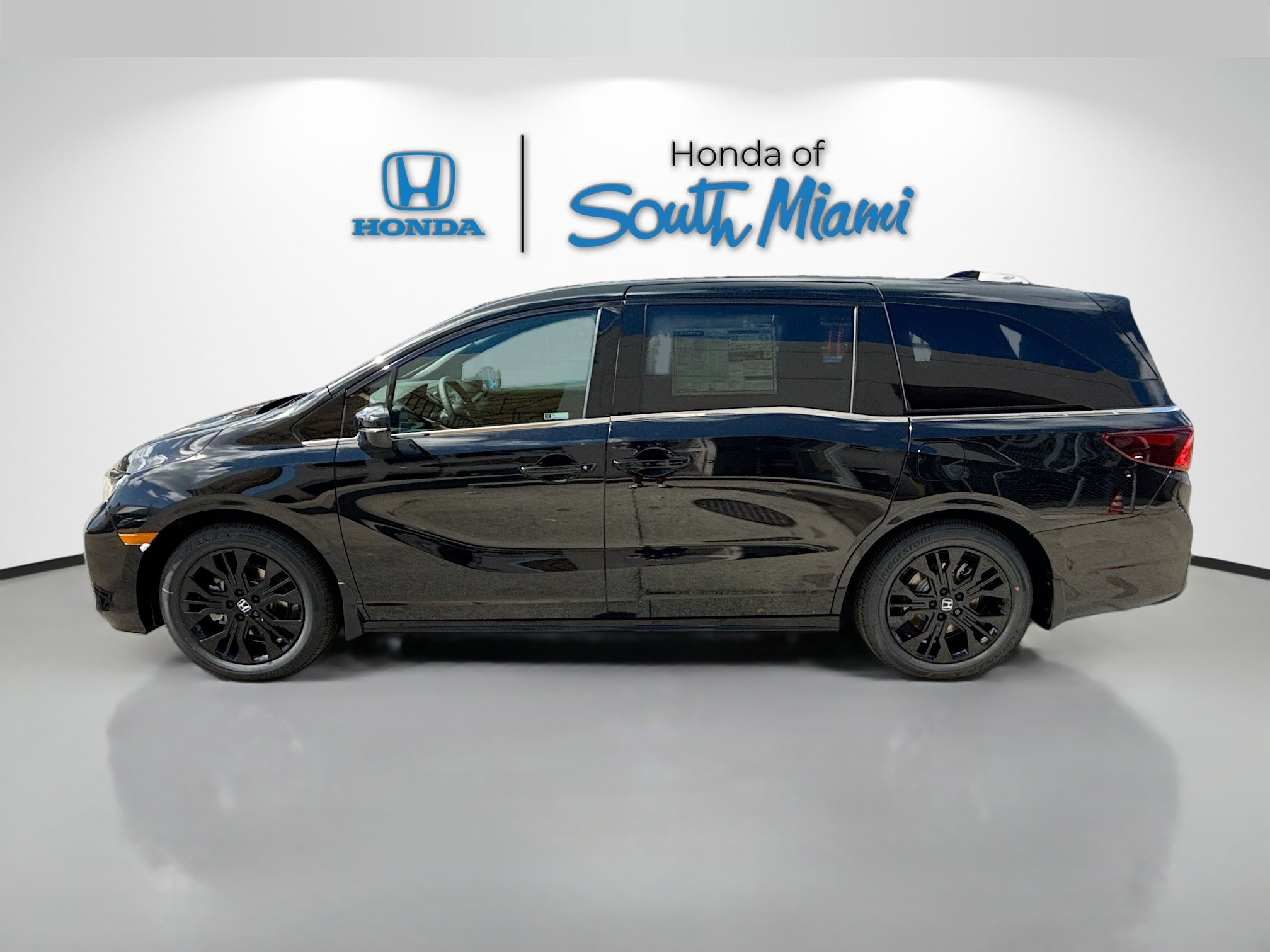2026 Honda Odyssey photo 4