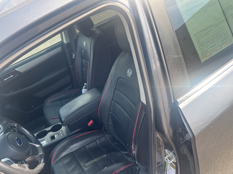 2018 Subaru Outback 2.5i Premium photo 11