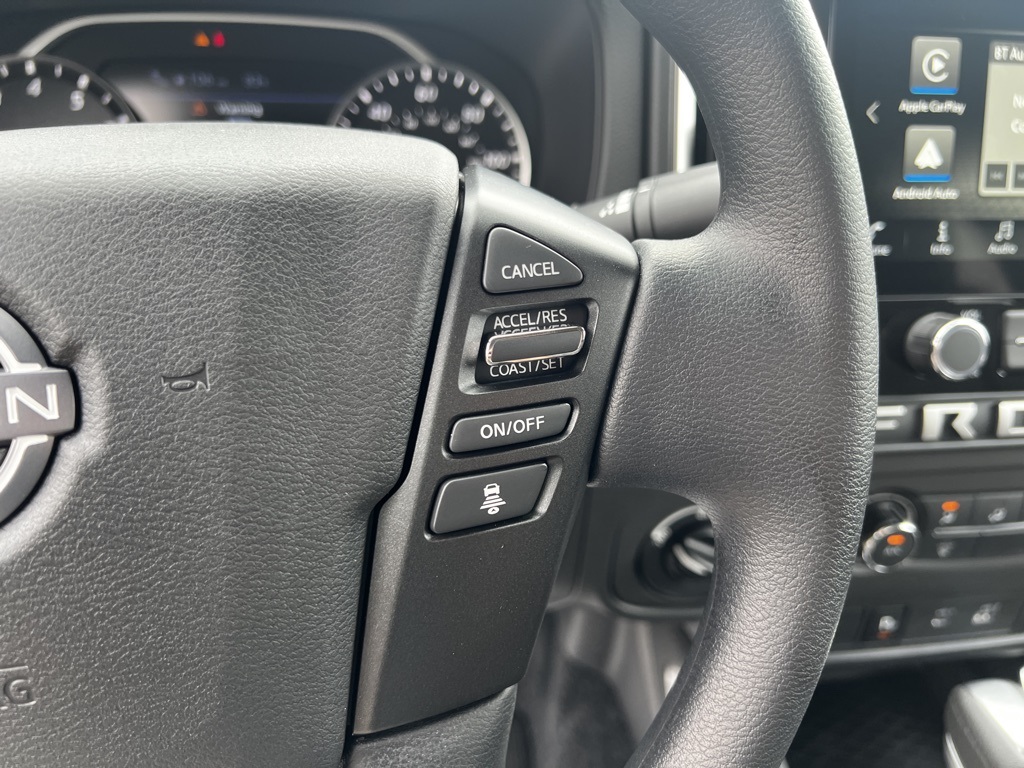 2025 Nissan Frontier SV photo 9