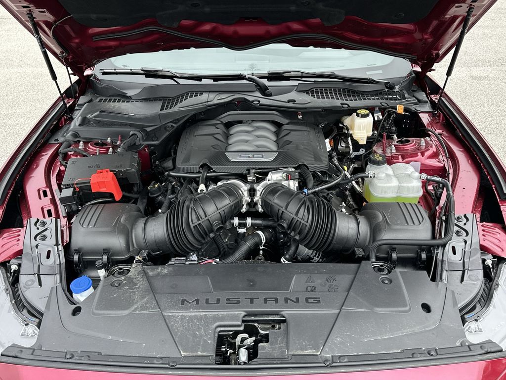 2025 Ford Mustang GT Premium photo 33