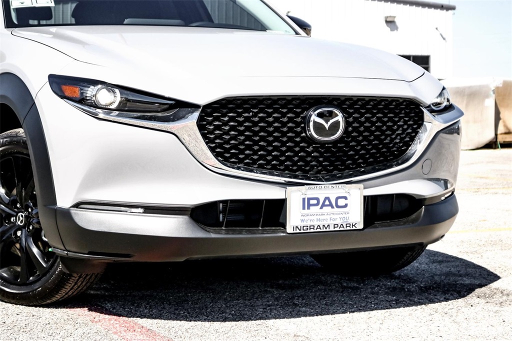 2025 Mazda CX-30 2.5 Select Sport photo 3