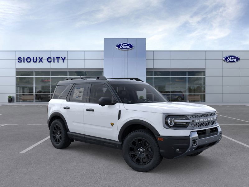 2025 Ford Bronco Sport Badlands photo 3