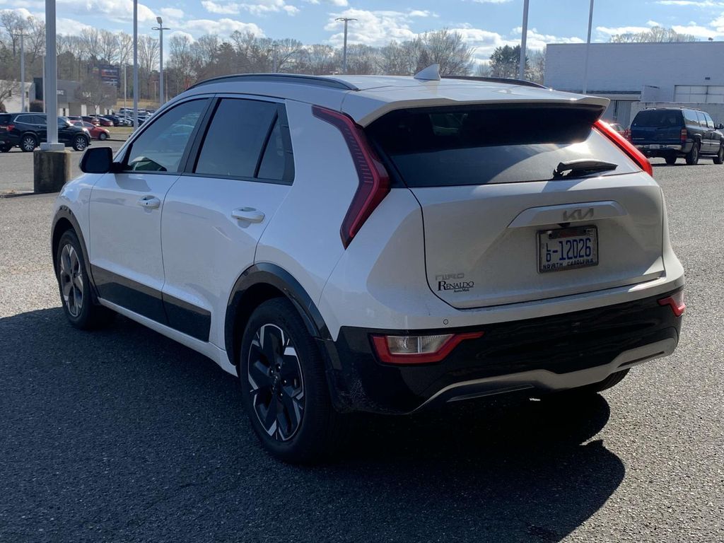 2024 Kia Niro EV Wind photo 3