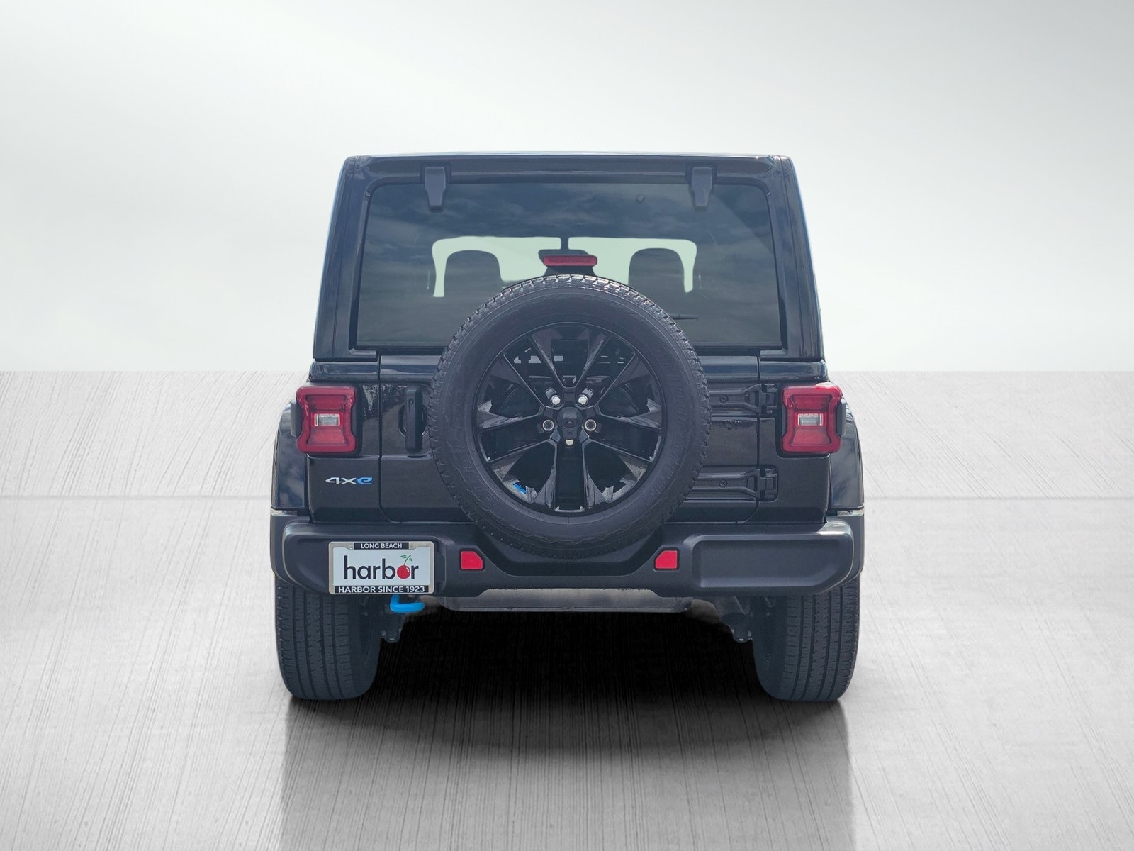 2022 Jeep Wrangler Unlimited Sahara 4xe photo 6