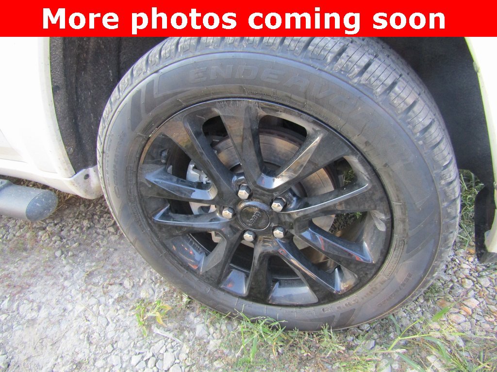 2020 Jeep Grand Cherokee Laredo photo 9